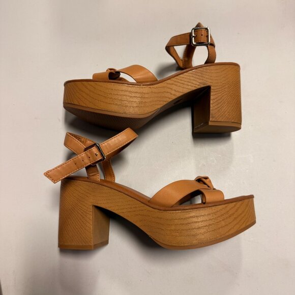 Universal Thread Womens Valerie Platform Heels Tan Strappy Sandals Sz 8 - Picture 1 of 12